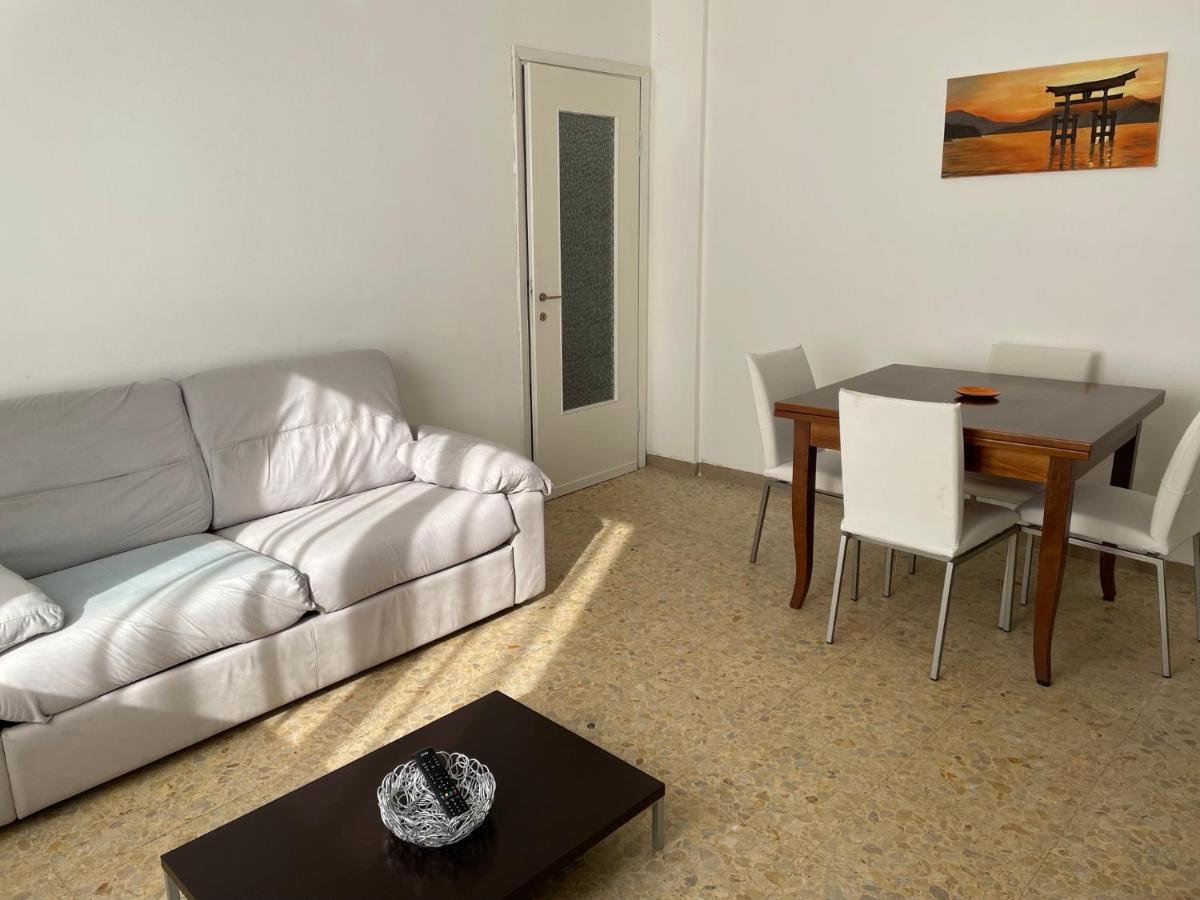 Manubella Appartamento 5 Vani Con Giardino La Spezia Extérieur photo